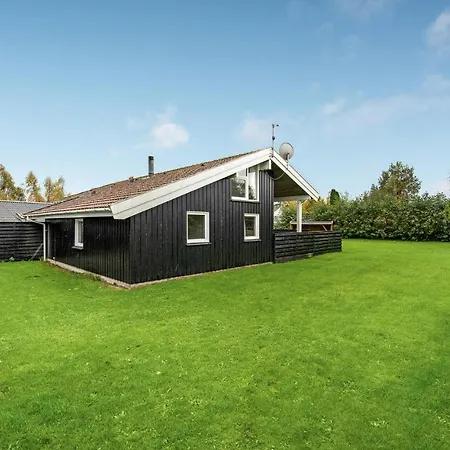 Awesome In Sydals With Sauna Ferienhaus Skovby (Syddanmark)